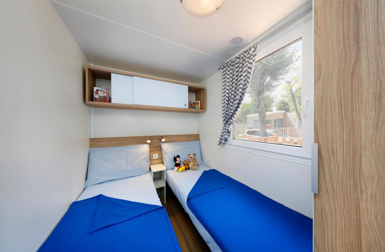 Albatross Mobile Homes On Camping San Francesco Дуна-Верде Экстерьер фото