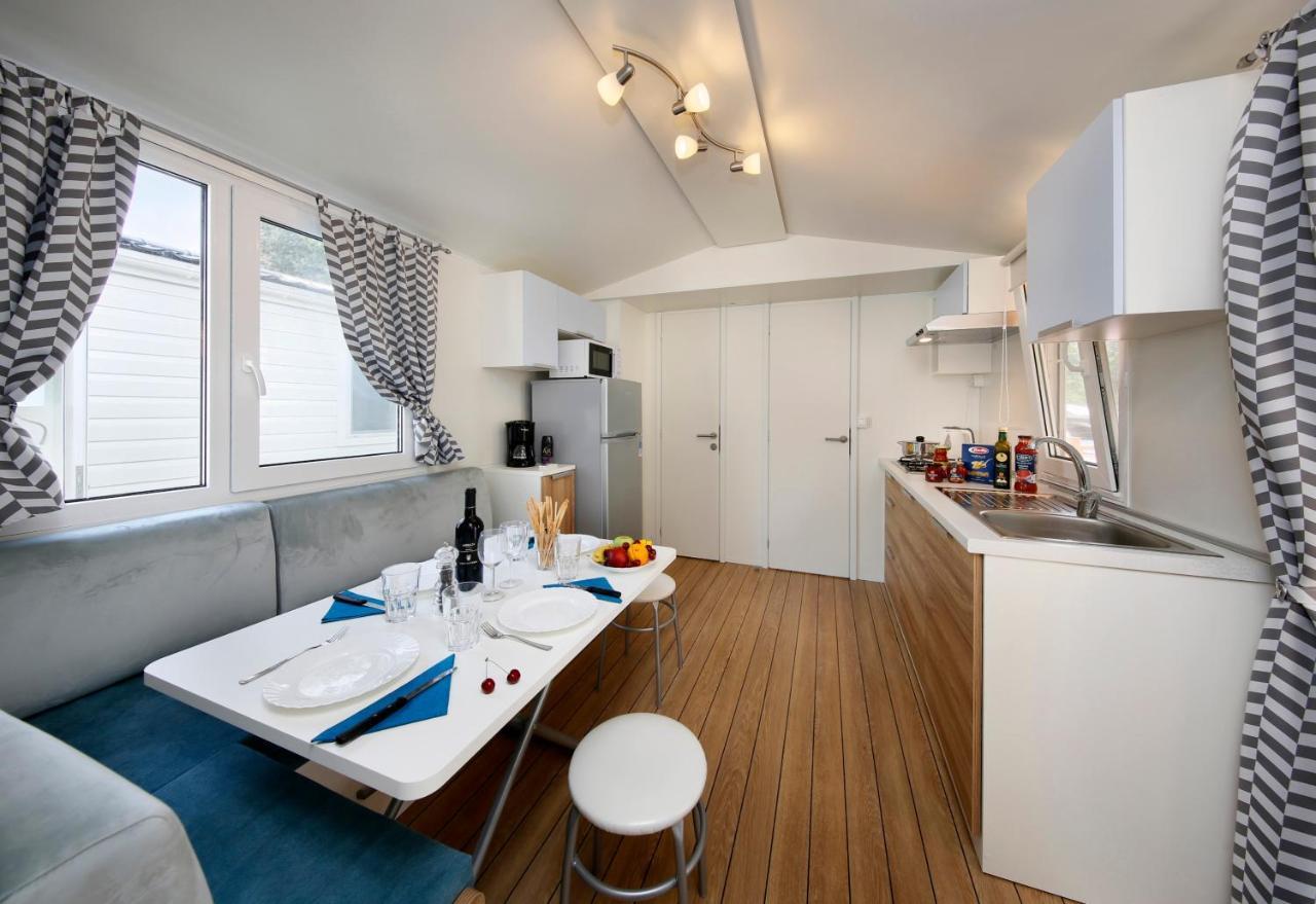 Albatross Mobile Homes On Camping San Francesco Дуна-Верде Экстерьер фото